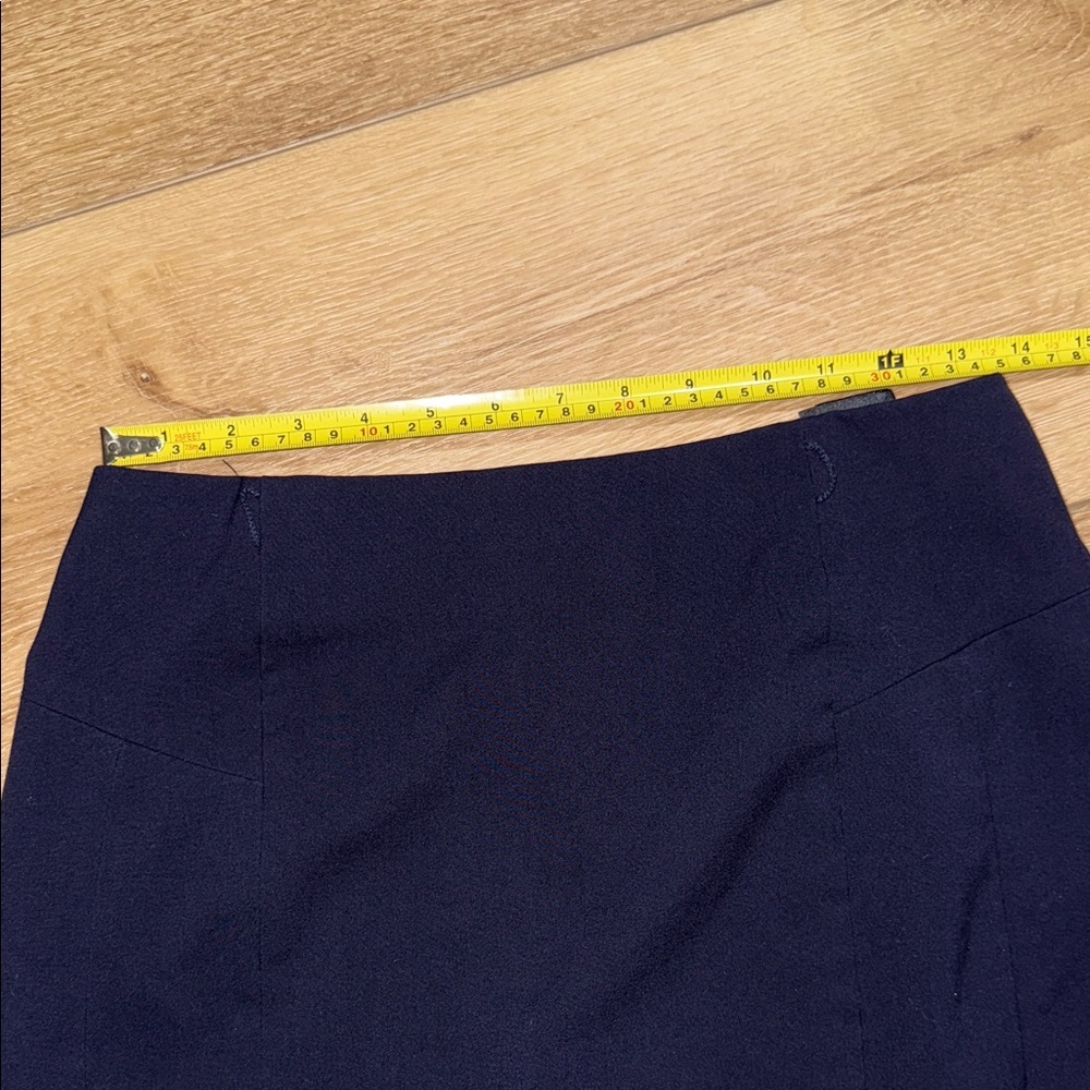 H&M Navy Pencil Skirt - Picture 4 of 9